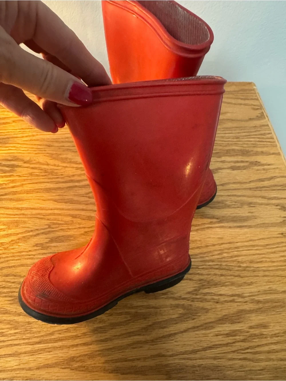 Adorable Kids Childs Red Rain Boots - Size 7